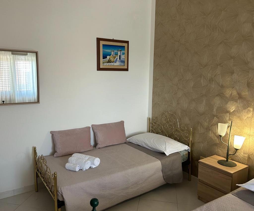 Nina Apartament Giardini Naxos Con Posto Auto Экстерьер фото